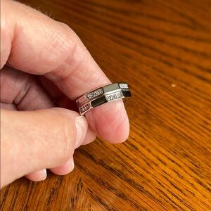 Lia Sophia ‘’Gridlock’’ size 7 ring